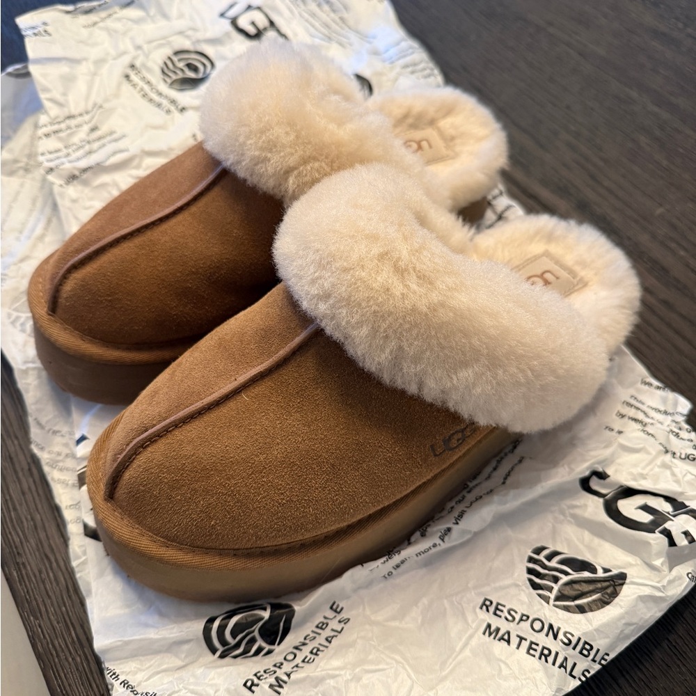 UGG Disquette Women's Chestnut Platform Shoes Sheepskin US size 8